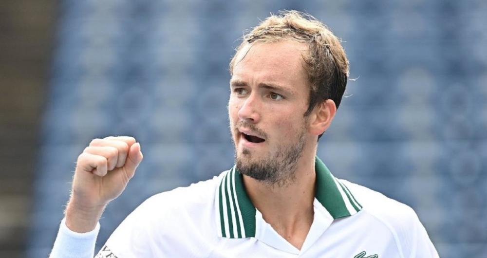 LGD险胜IG，ShowMaker完成史诗逆转顶尖较量四强赛，强势挺进下一轮