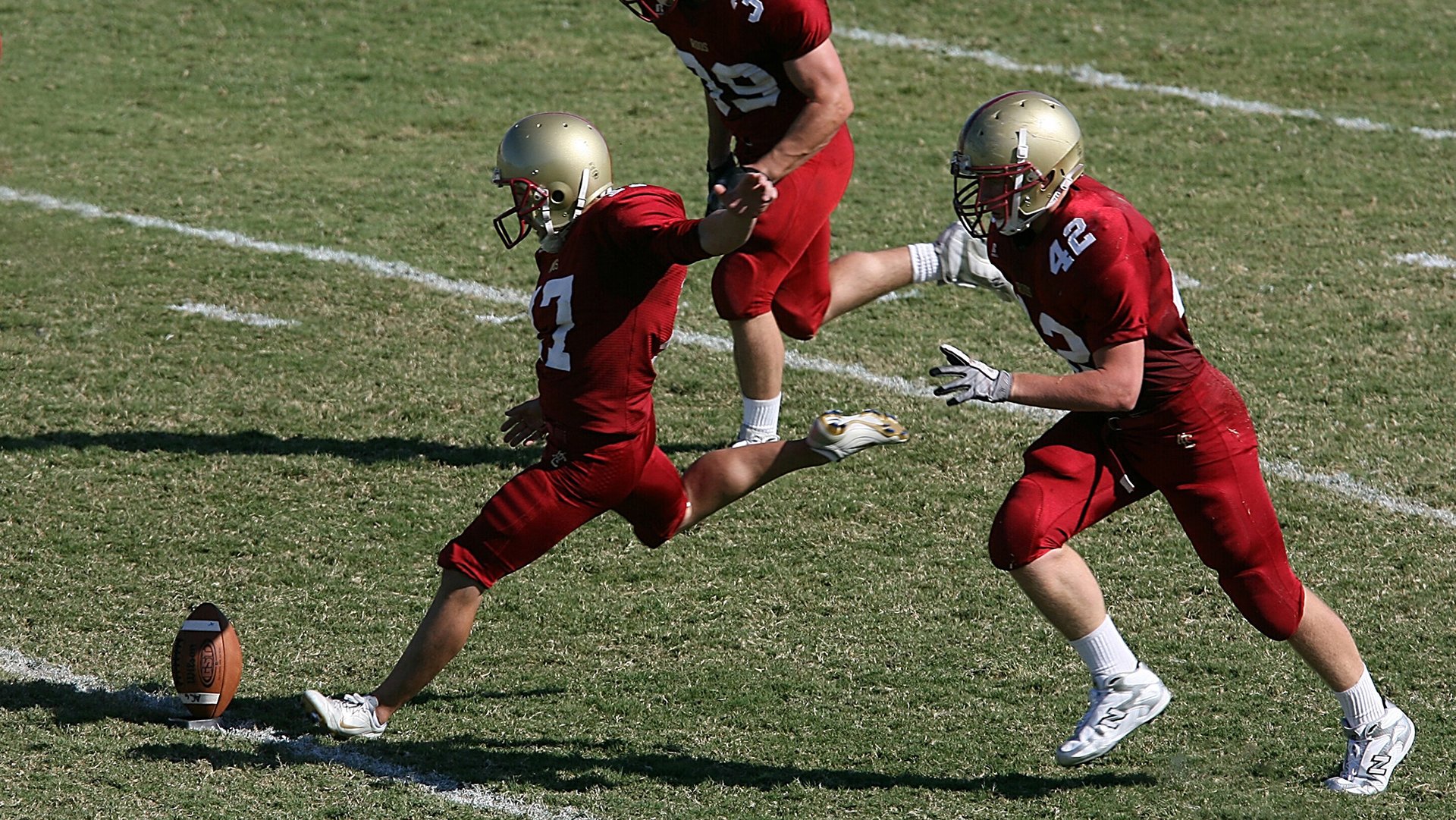班凯罗狂轰40+15+7统治攻防，活塞三节打花开拓者提前收工